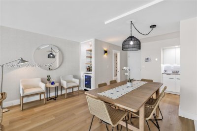 Aluguel de apartamento no The Collins Condo 1404