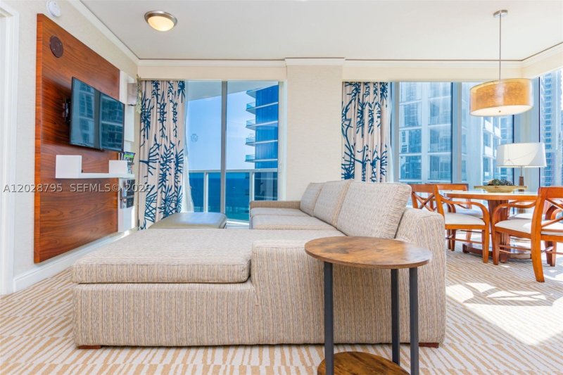 Condo for sale at Trump International Sonesta Beach Resort 1414