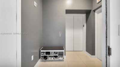 Aluguel de apartamento no Paramount Bay 2603