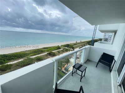 Aluguel de apartamento no Carlisle On The Ocean 1001