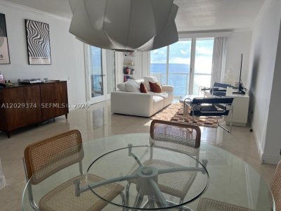 Aluguel de apartamento no Carlisle On The Ocean 1001