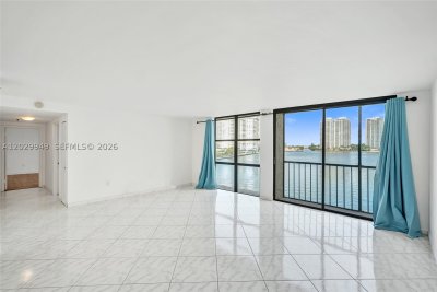 Comprar apartamento en Fairview House S403