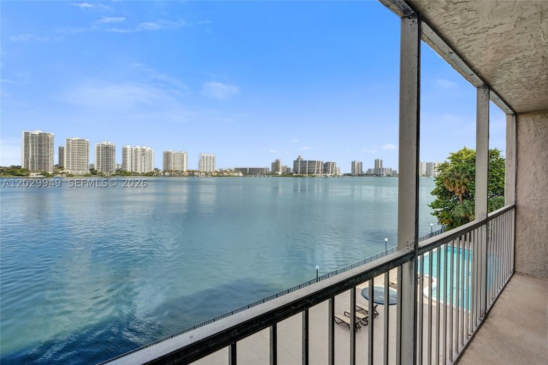 Comprar apartamento en Fairview House S403
