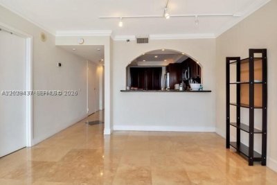 Comprar apartamento en The Venetia 16H