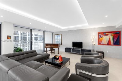 Comprar apartamento en Kenilworth 604