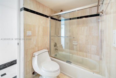 Aluguel de apartamento no The Venetia 31C