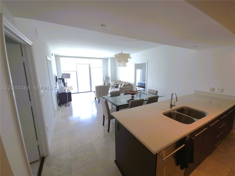 Comprar apartamento en 500 Brickell East Tower 3105