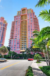The Palms Fort Lauderdale Apt #8b