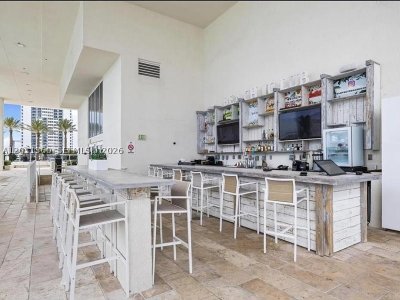 Aluguel de apartamento no Beach Club Three 3101