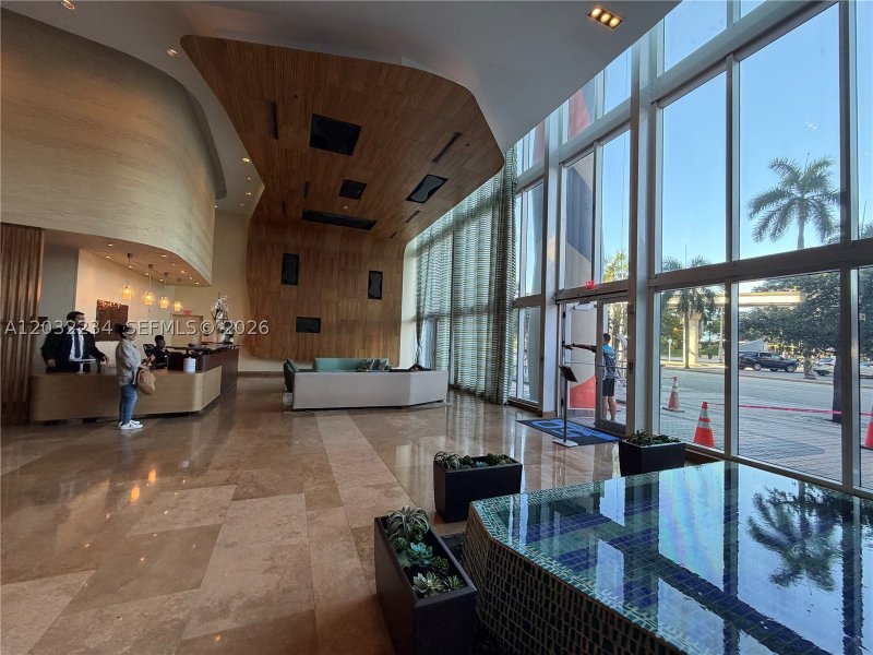 Alquiler de apartamento en 50 Biscayne 2902