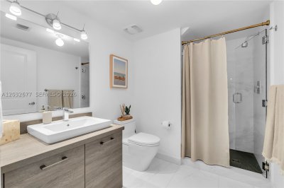 Comprar apartamento no 400 Sunny Isles 1917   |TWO