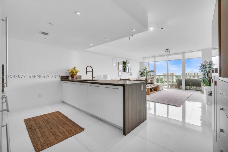 Condo for sale at 400 Sunny Isles 1917   |TWO