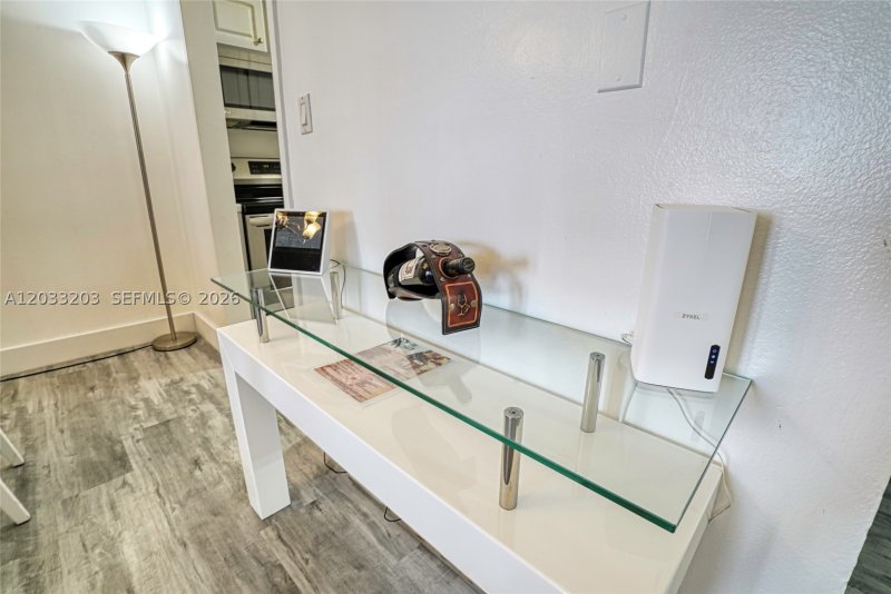 Condo for sale at The Alexander 1204
