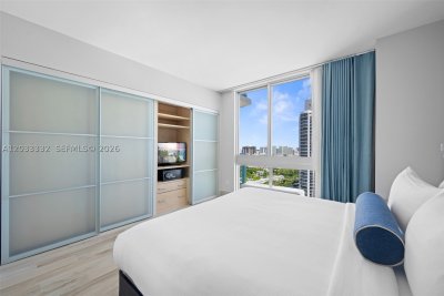 Comprar apartamento en M Resort Residences 2503