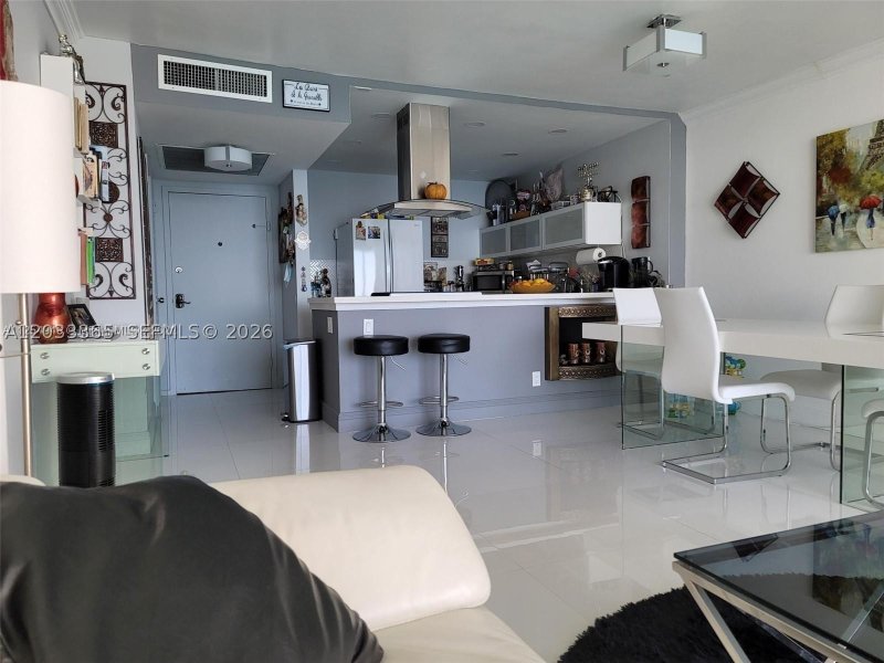 Condo for sale at Parker Plaza Estates 1815