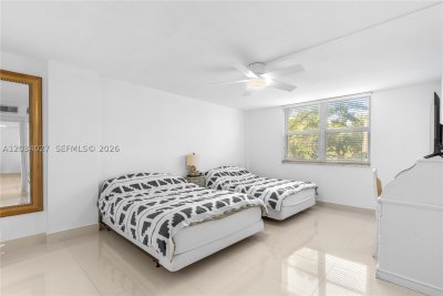Comprar apartamento en Plaza Towers South 212