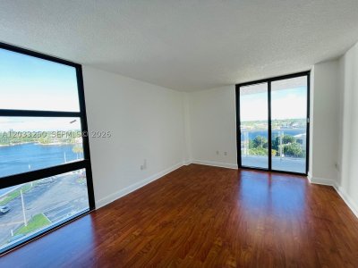 Property photo # 4