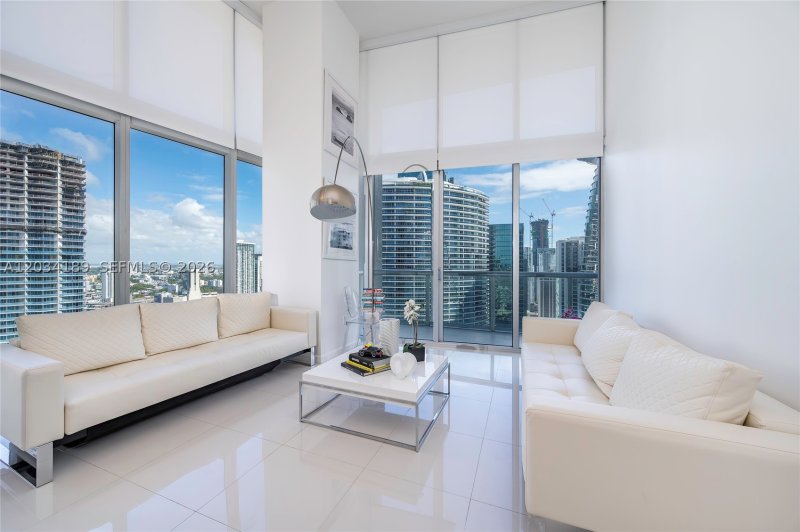 Condo for sale at Icon Brickell Tower I 4115