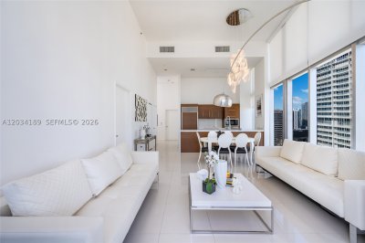 Comprar apartamento no Icon Brickell Tower I 4115