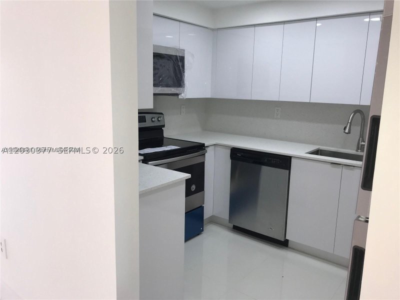 Comprar apartamento en Marbella Tower 702