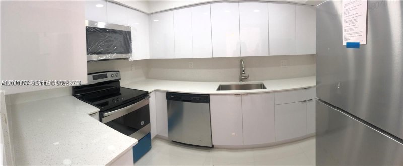 Comprar apartamento en Marbella Tower 702
