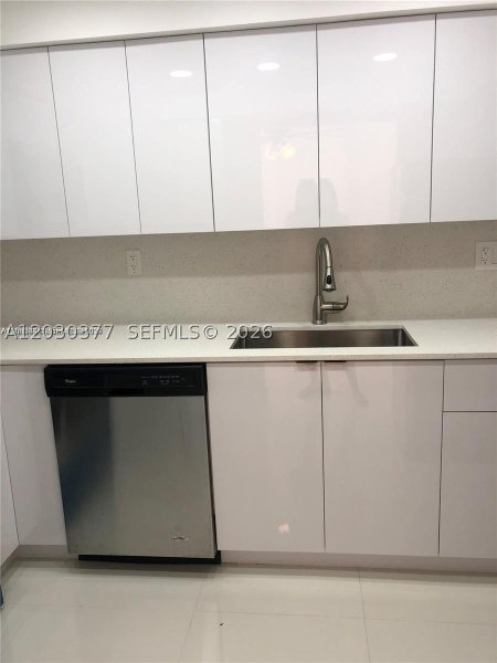 Comprar apartamento en Marbella Tower 702