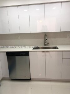 Comprar apartamento en Marbella Tower 702