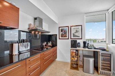 Comprar apartamento en Las Olas Beach Club 1706