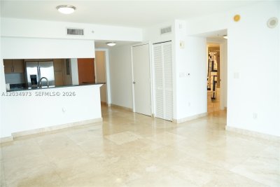 Comprar apartamento en Brickell on the River North 2205