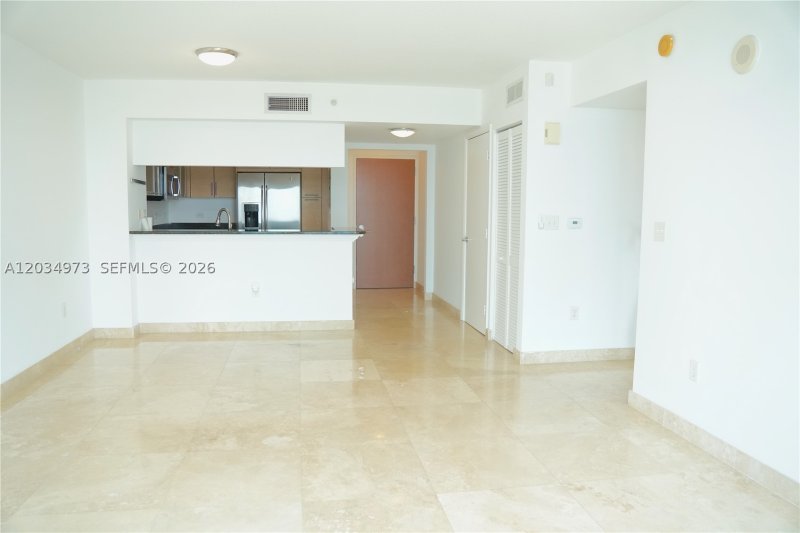Comprar apartamento en Brickell on the River North 2205