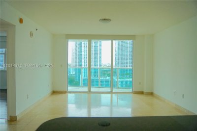 Comprar apartamento en Brickell on the River North 2205