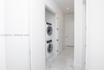 Comprar apartamento en Two Park Grove 20D