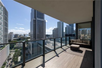 Brickell City Centre Reach Apt #1611