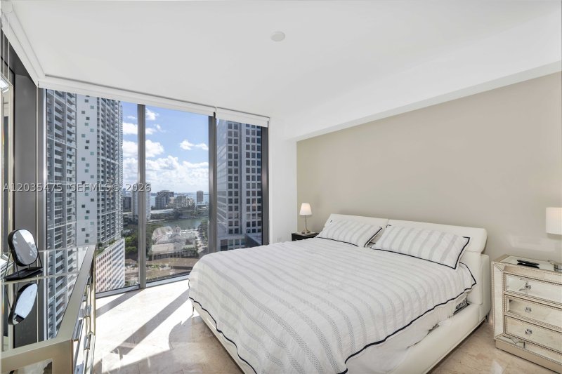 Comprar apartamento en Brickell City Centre Reach 1611