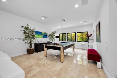 apartamentos en venta en L Hermitage Coconut Grove