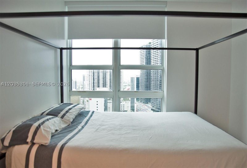 Apartment for rent at The Plaza Tower II 3007
