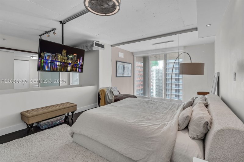 Apartment for rent at Neo Vertika Brickell PHII16