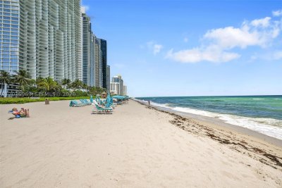 Aluguel de apartamento no Sands Pointe BC-10