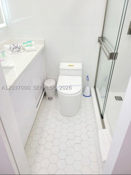 Comprar apartamento en Bayshore Yacht Tennis Club 1011