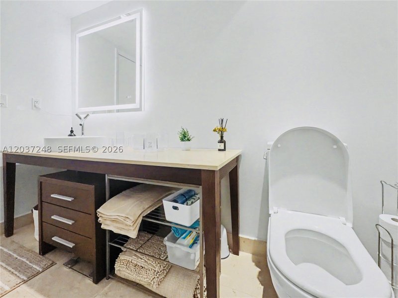 Aluguel de apartamento no Icon Brickell Tower I 1605