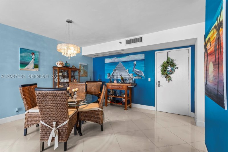 Condo for sale at Mystic Pointe 400 3307