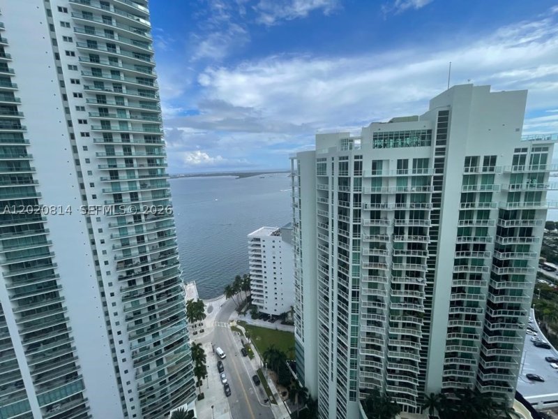 Apartment for rent at Brickell House Condo 1805