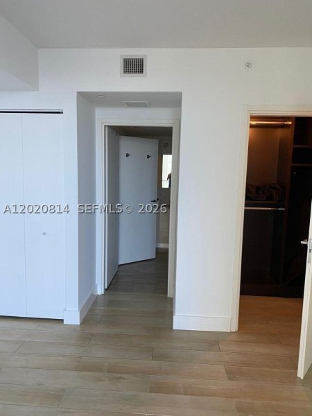 Apartment for rent at Brickell House Condo 1805