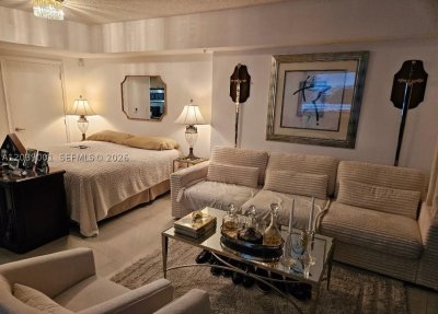 Comprar apartamento en Opera Tower 3907