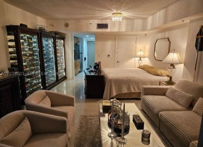 Comprar apartamento en Opera Tower 3907