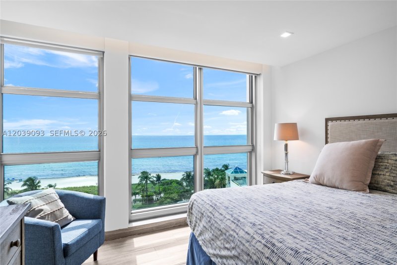 Apartment for rent at Crystal House 10H