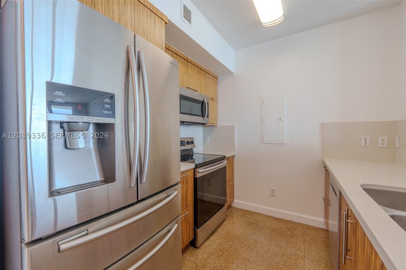 Alquiler de apartamento en One Miami East Tower 4122