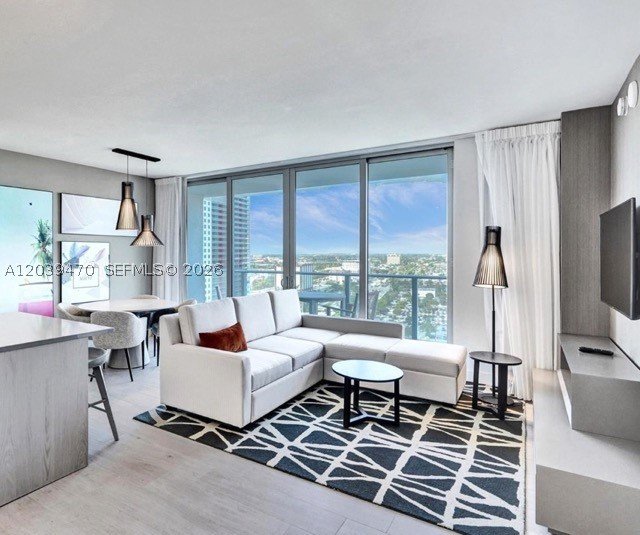 Condo for sale at Hyde Beach House R1206