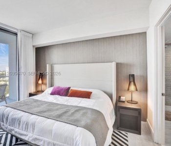 Comprar apartamento en Hyde Beach House R1206