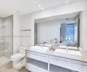 Comprar apartamento en Hyde Beach House R1206